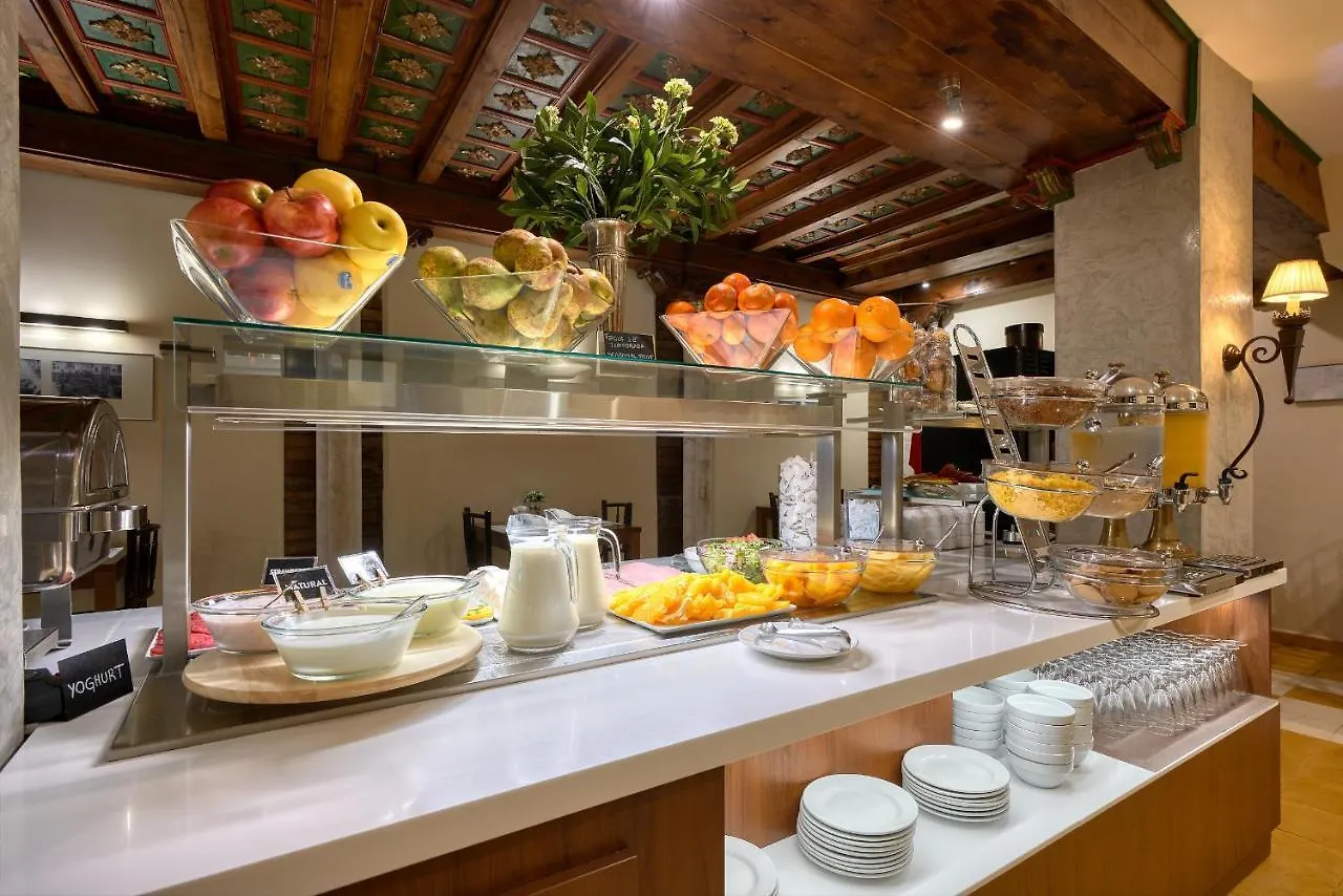 Hotel Murillo Sevilla 2*,