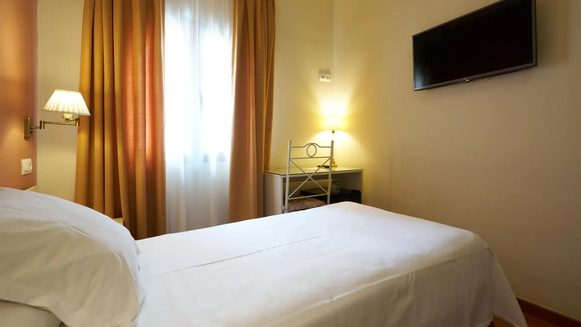 Hotel Murillo Seville